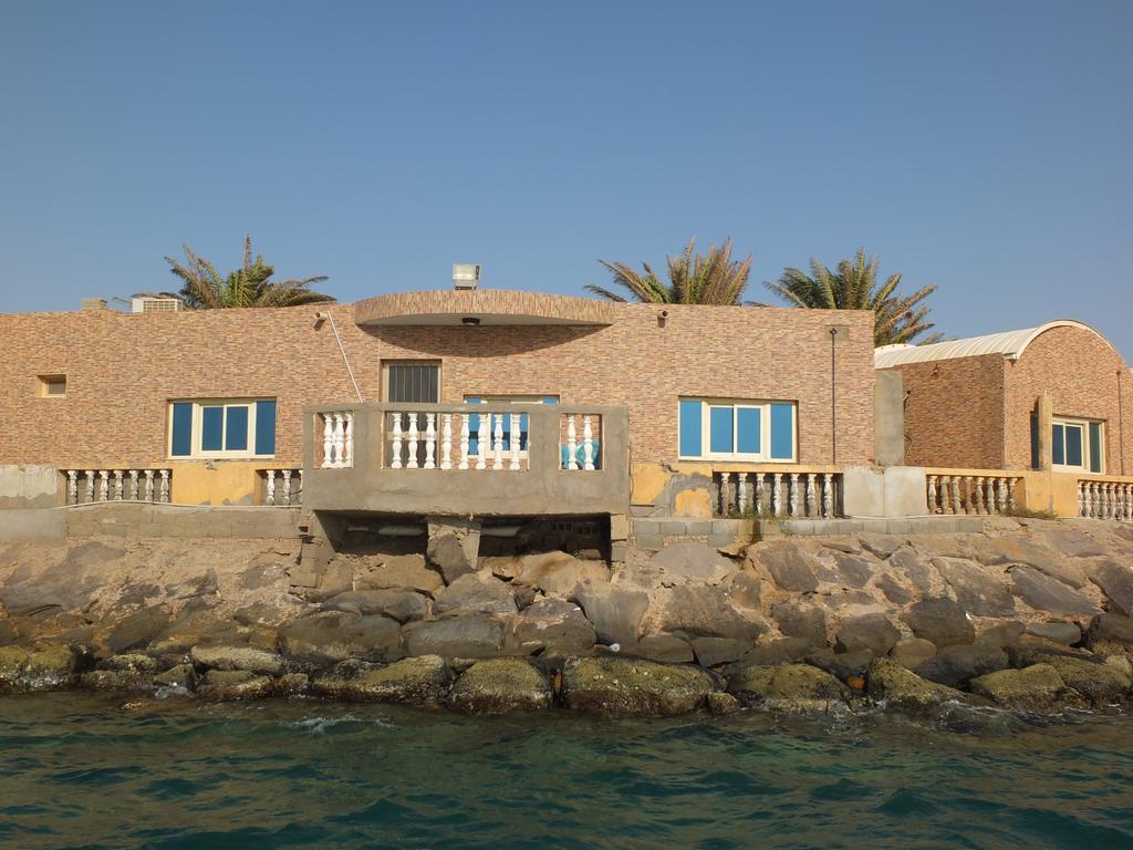 Al Ahmadi Plaza Resort Янбу Экстерьер фото