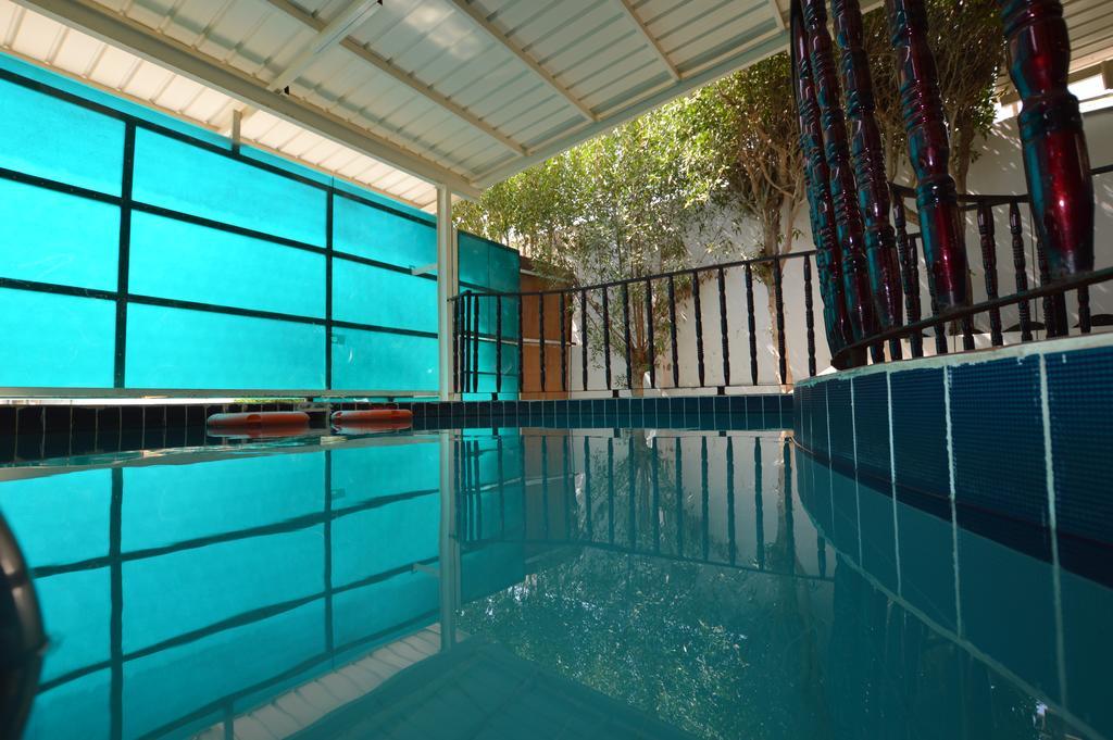Al Ahmadi Plaza Resort Янбу Экстерьер фото